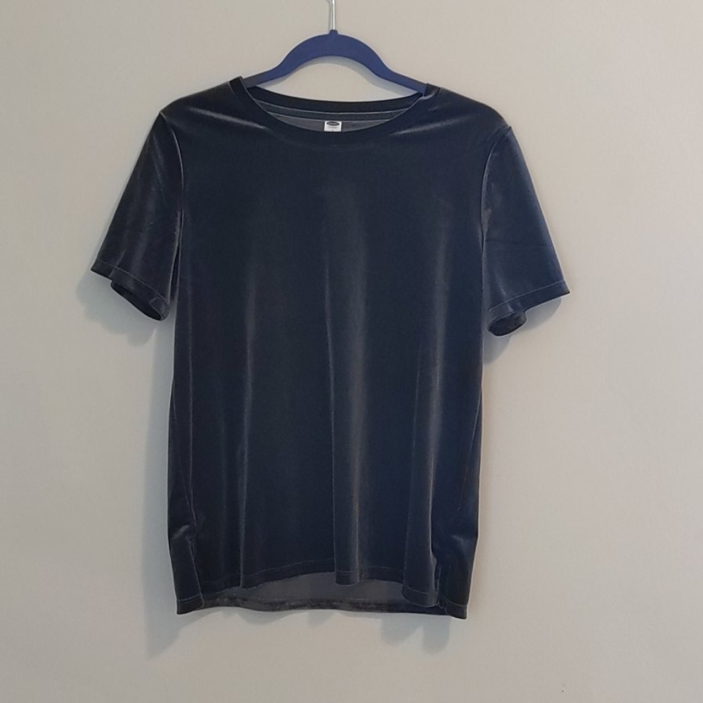 Old navy velvet tee
